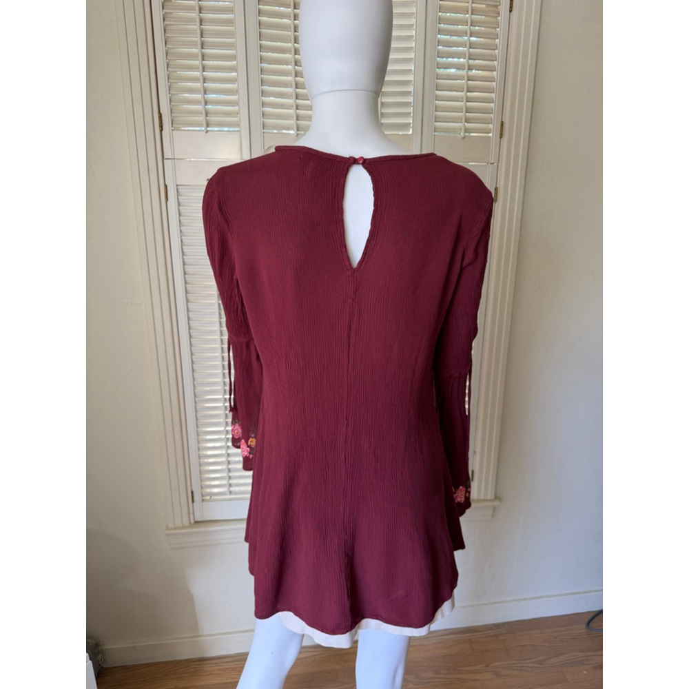 Juniors Bongo‎ Burgundy Floral Embroidered Tunic Top L - Picture 5 of 6